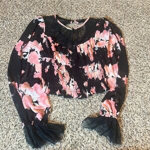 Free People Black Pink Floral Lace Smocked Cropped Long Sleeve Top Womens XS